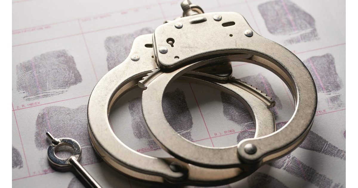 「Irish handcuffs 」是什麼意思？ Teacher Sammy's English Language Blog